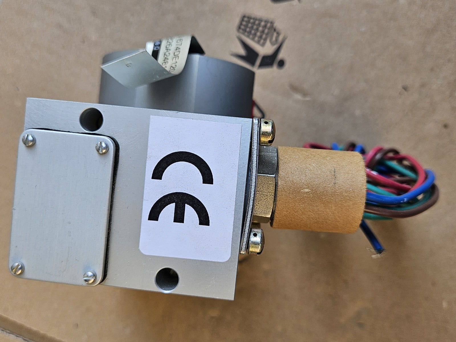 CCS CUSTOM CONTROL SENSOR 674DE120, 226A2481P1, diff.switch, ex.proof, Nos, Neu