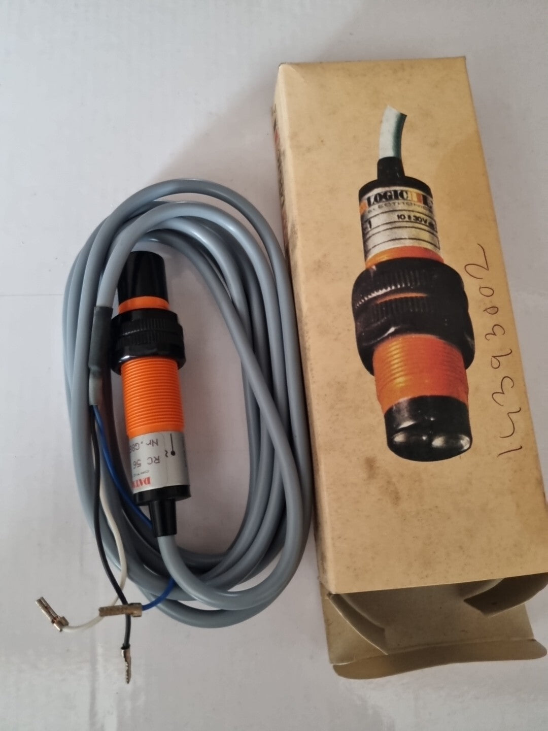 DataLogic RC-56, 220V AC Photoelectric Sensor -OVP/unused- new old stock,