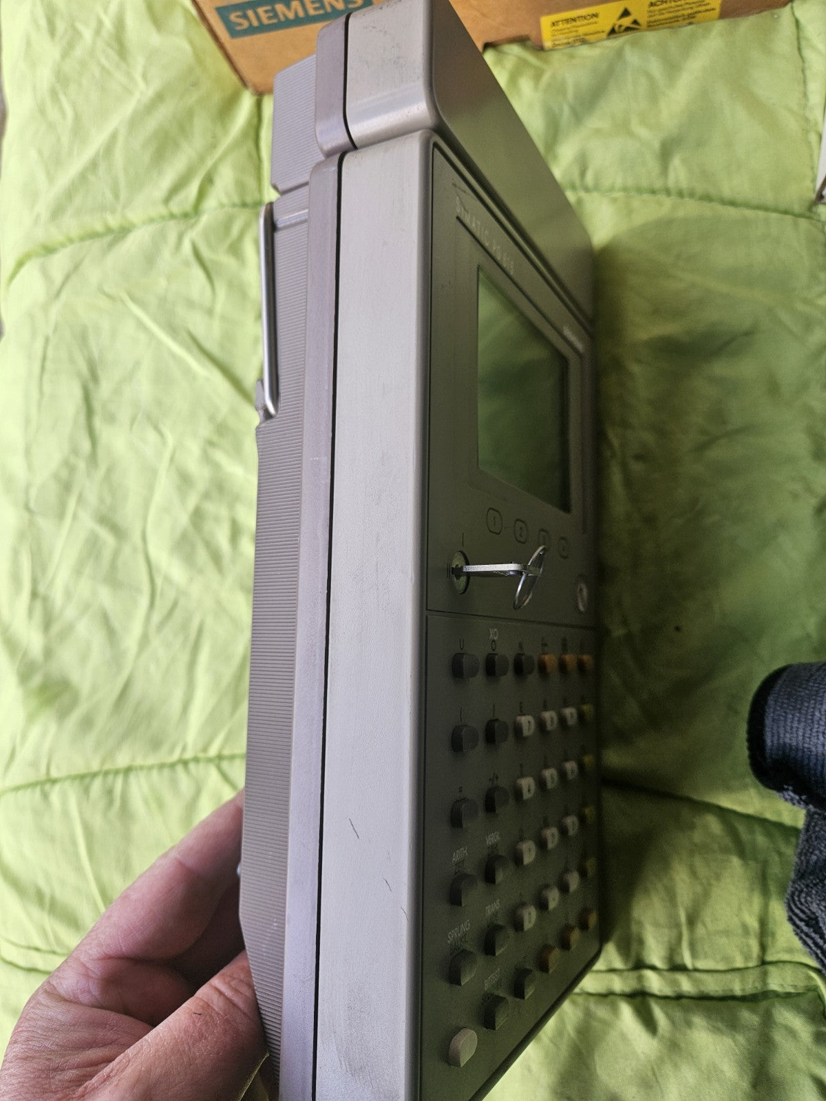 SIEMENS 6ES5615-0UA11 SIMATIC S5 PG 615 HAND-PROGRAMMIERGERAET Neuwertig!