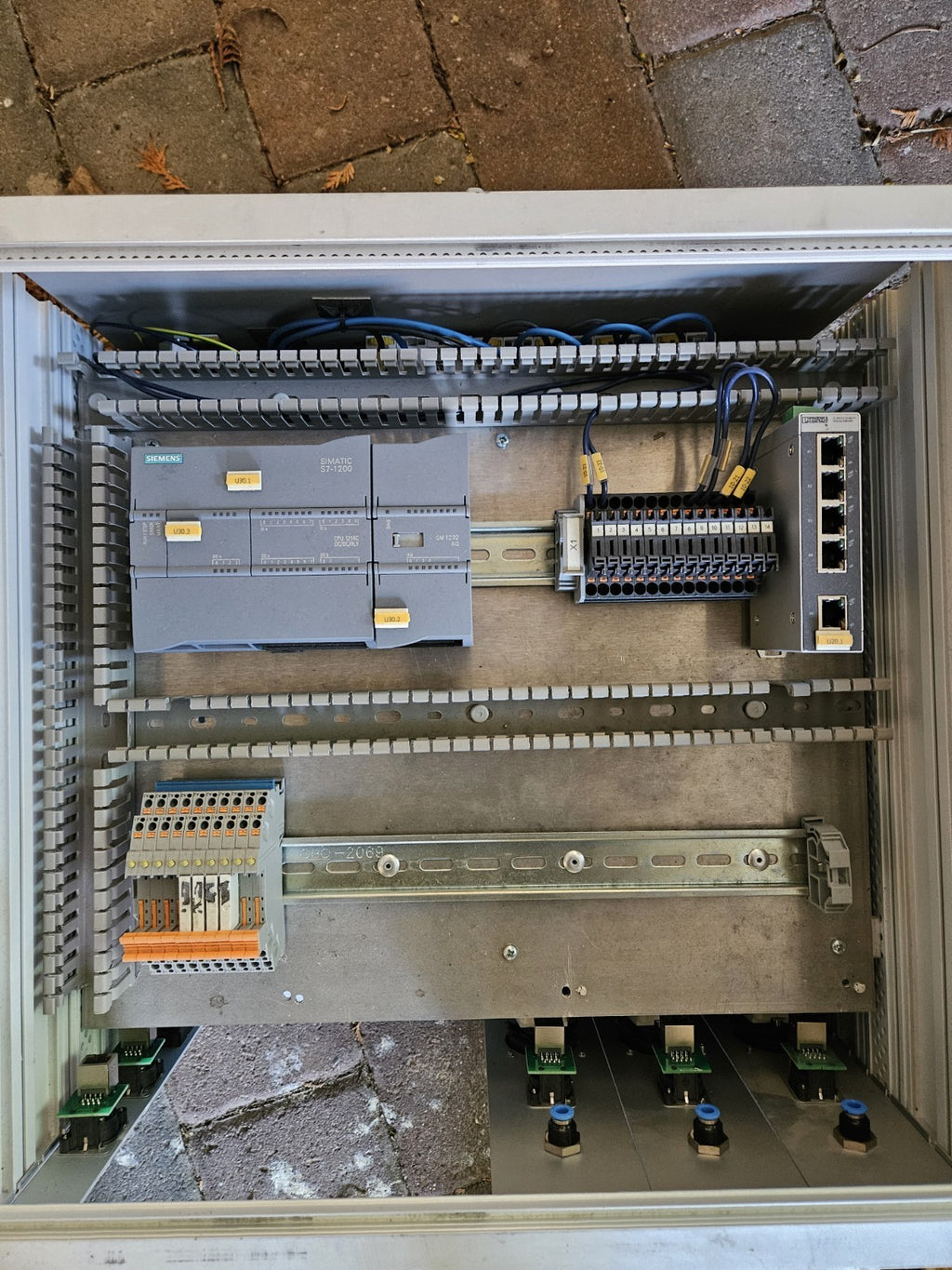 Custom 3-Channel Particle Counter Control Rack | Siemens Simatic S7-1200 PLC |
