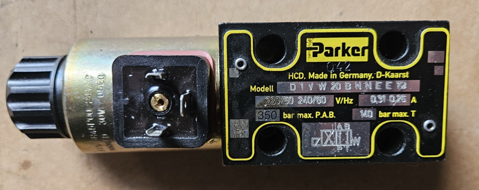 1 x PARKER D1VW BNNEE70,  Hydraulic Valve 350 BAR max P.A.B, Neu New Unused Nos