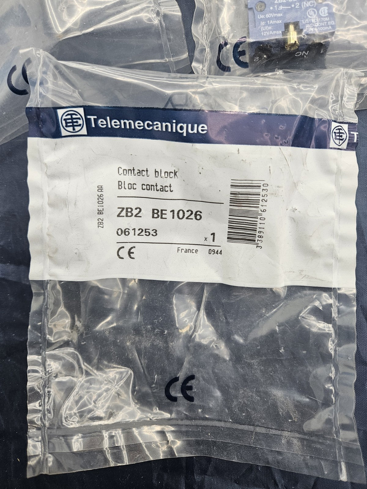 Telemecanique Schneider  ZB2-BE1026 Contact Block Schalterblock 061253 New Neu