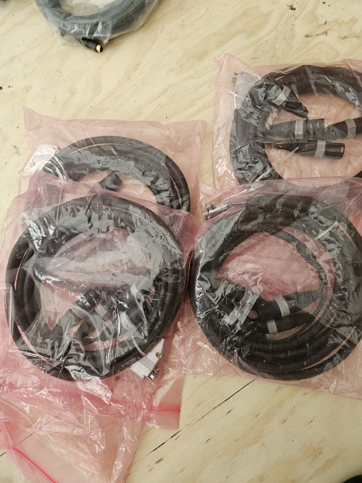 Neutrik 15 Pin D-SUB  to male XLR Loom. DB15 to 4 x XLR. Audio Snake Multicore