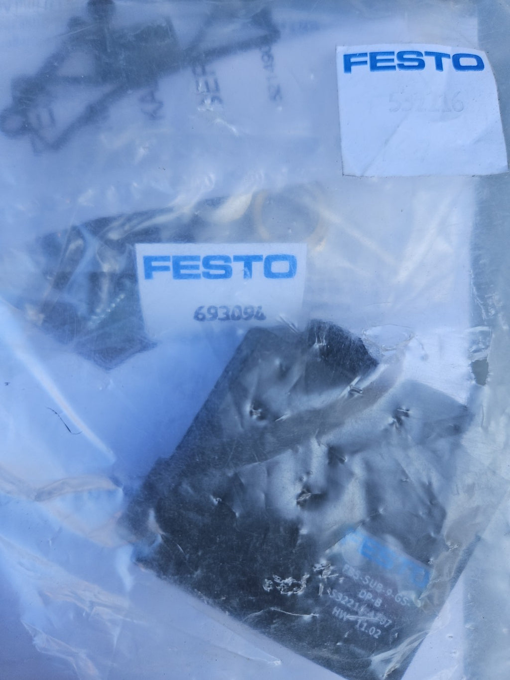 Festo Montagesatz Stecker FBS-SUB-9-GS-DP-B 532216 693094 mounting set Neu/ovp