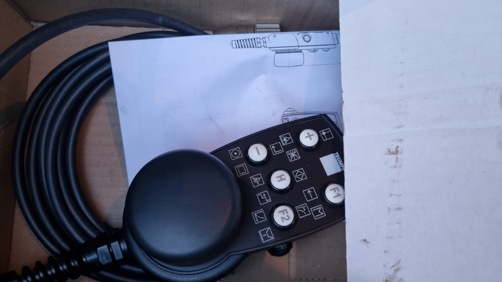 EUCHNER 099109 TRUMPF 373293 BEDIENKOMPONENTE 0373293 TEACH PENDANT new in box!!