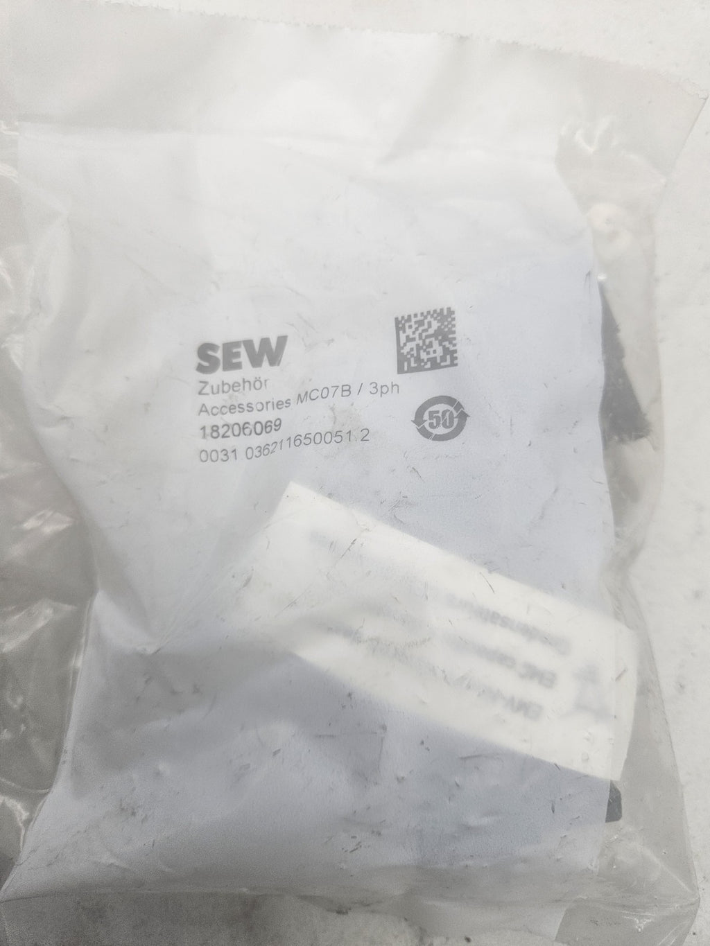 SEW MC07B/ 3ph 18206069 Accessories ZUBEHÖR Steckersatz UNUSED OVP & SEALED