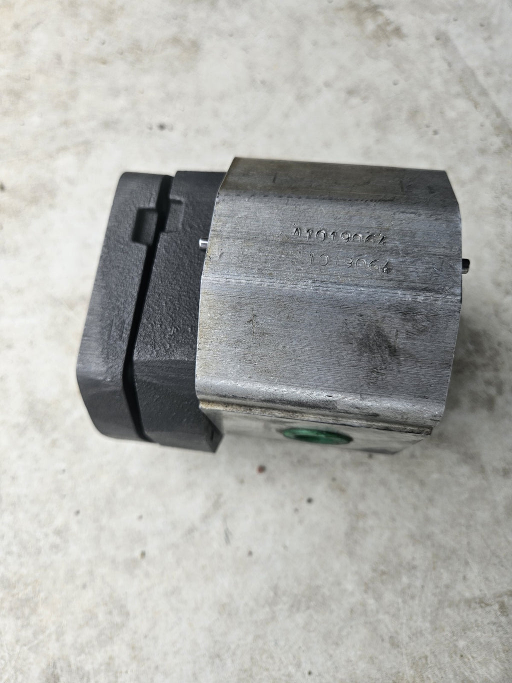 Roquet  Hydraulikpumpe A1019064, Pump, Zerlegt, E-Teil Zahnradpumpe Used Spare