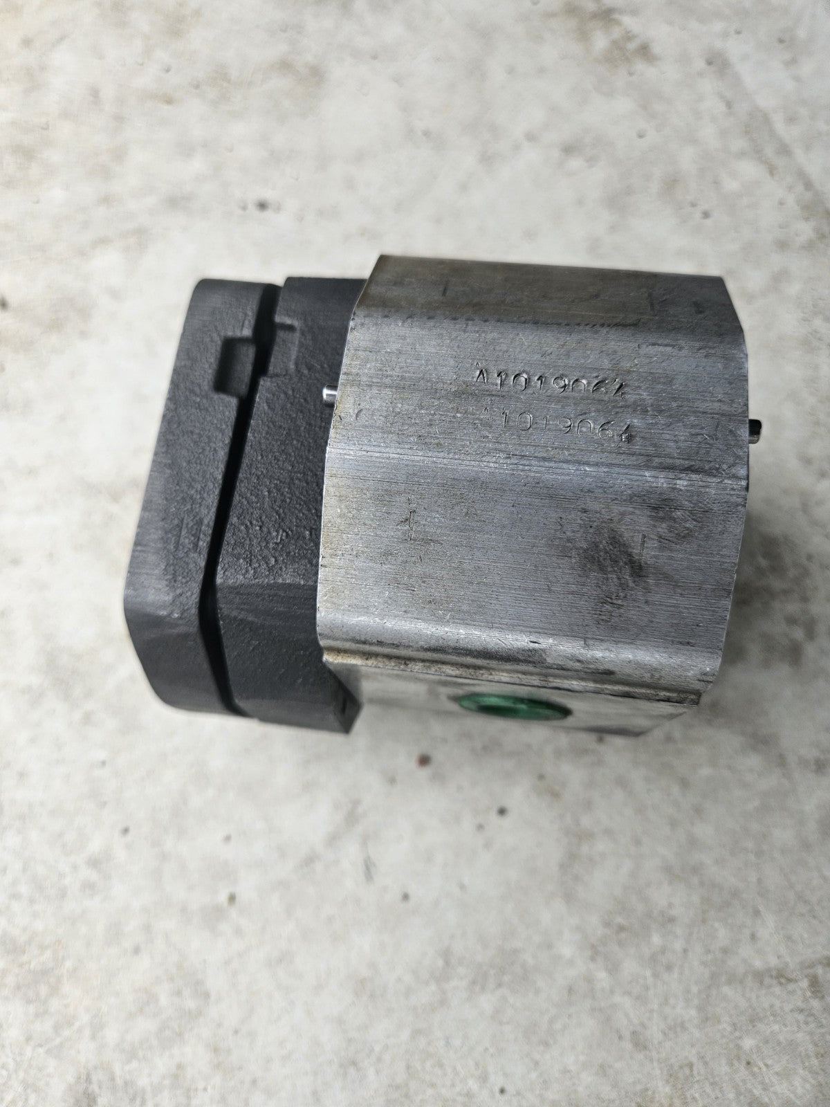 Roquet  Hydraulikpumpe A1019064, Pump, Zerlegt, E-Teil Zahnradpumpe Used Spare