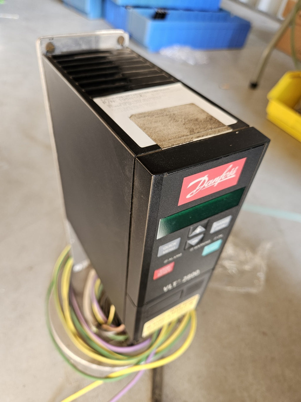 Danfoss VLT 2800 Frequenzumrichter VLT2815PT4B20SBR1DBF00A00, 195N1040 Wie Neu