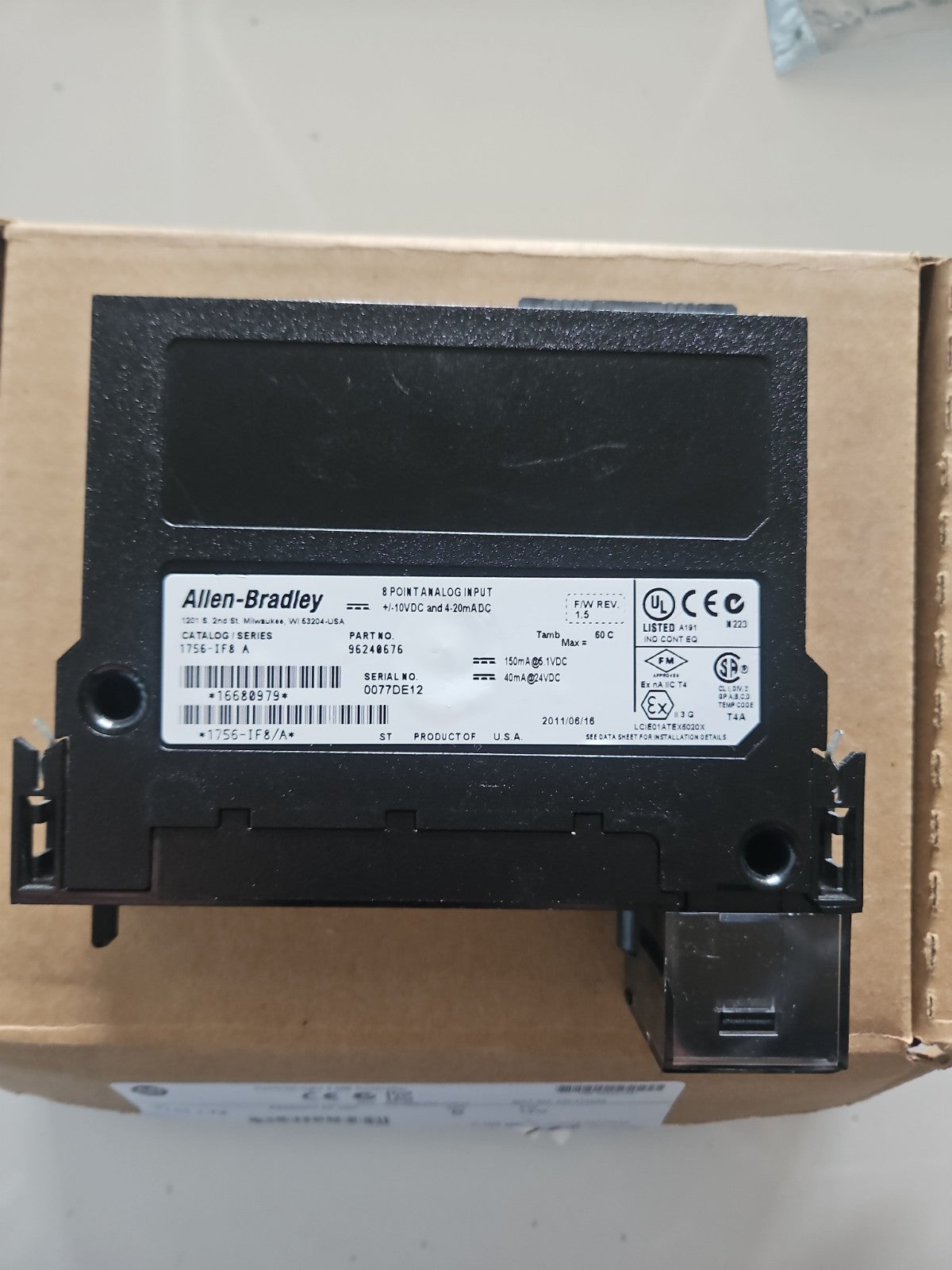 Allen Bradley 1756-IF8 SER. A Controllogix  1756-IF8/A Module, 96240676 new Neu