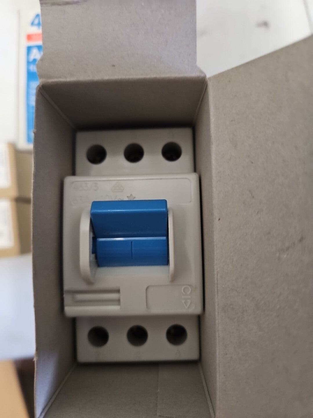 Busch Hauptschalter E463/3-KB  3-polig 63A 380V Ausschalter / Trennschalter Neu