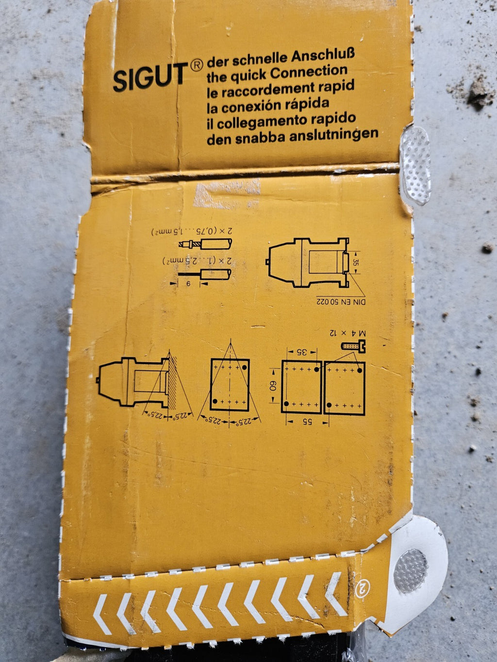 1 x SIEMENS 3TH8382-0BBA SIGUT CONTACTOR, Hilfsschütz New In Box, Neu/ovp,UNUSED