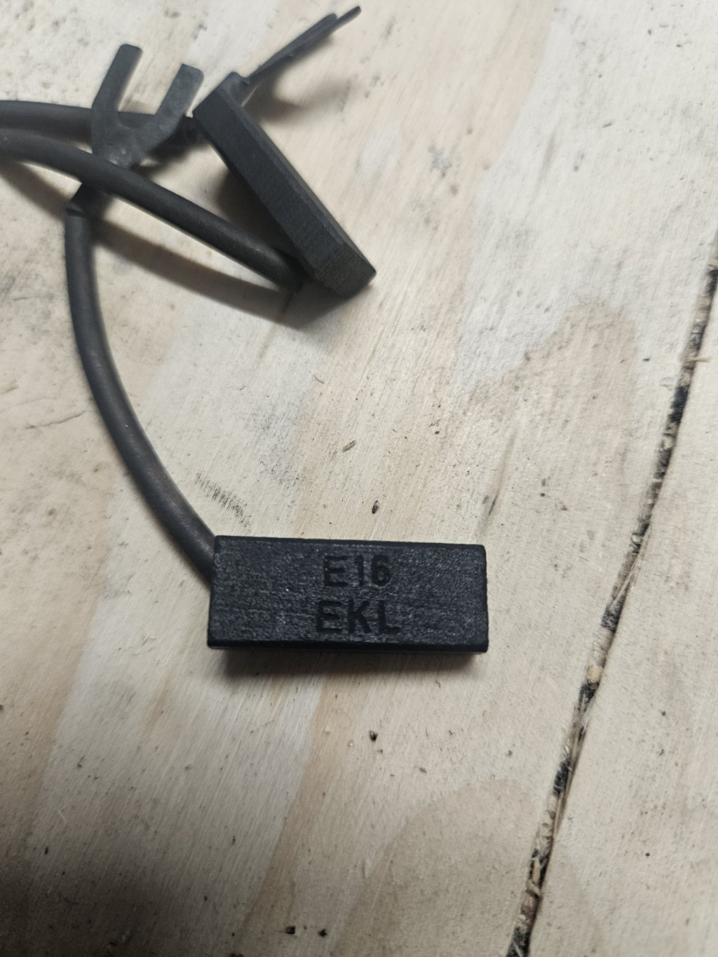 Org. Kohlebürsten für IFA, MZ, Trabant usw 3061, E18EKL, E8EKL,EKL613,E16EKL NEU