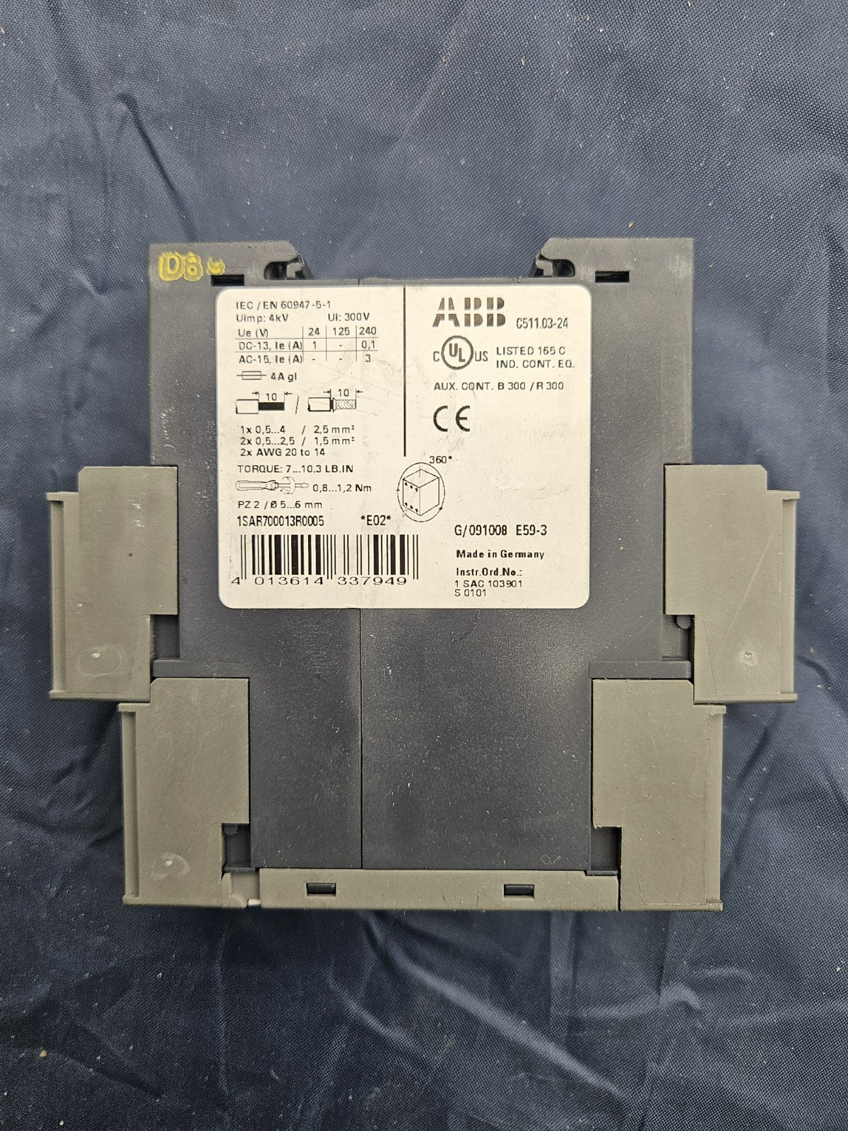 ABB Temperaturmonitor 1SAR700013R0005, C511.03-24, PT100 24VCA New/No Box Neu