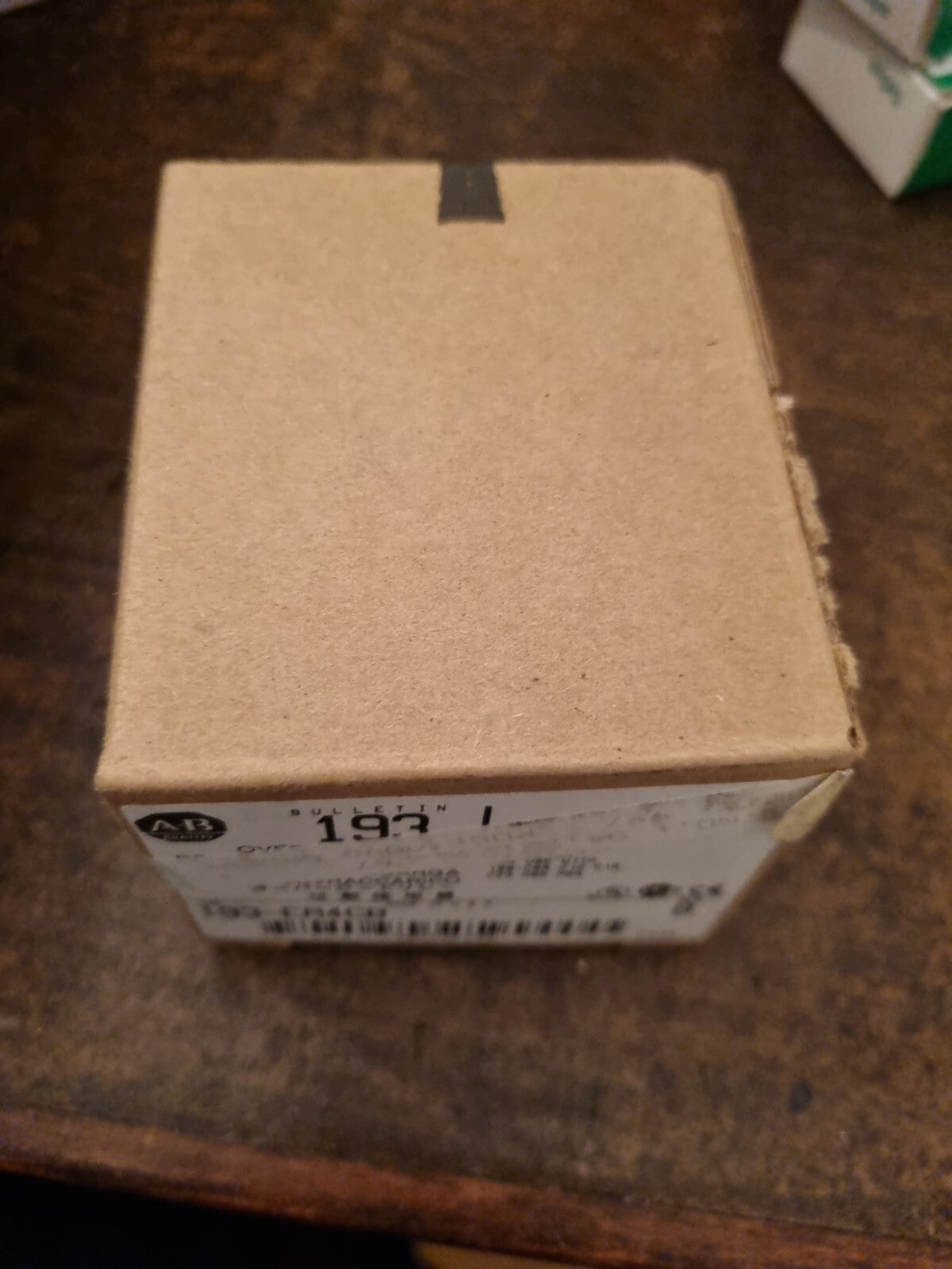 ALLEN BRADLEY OVERLOAD RELAY 193-EA4CB SERIES B 0.35-1.0A new in box