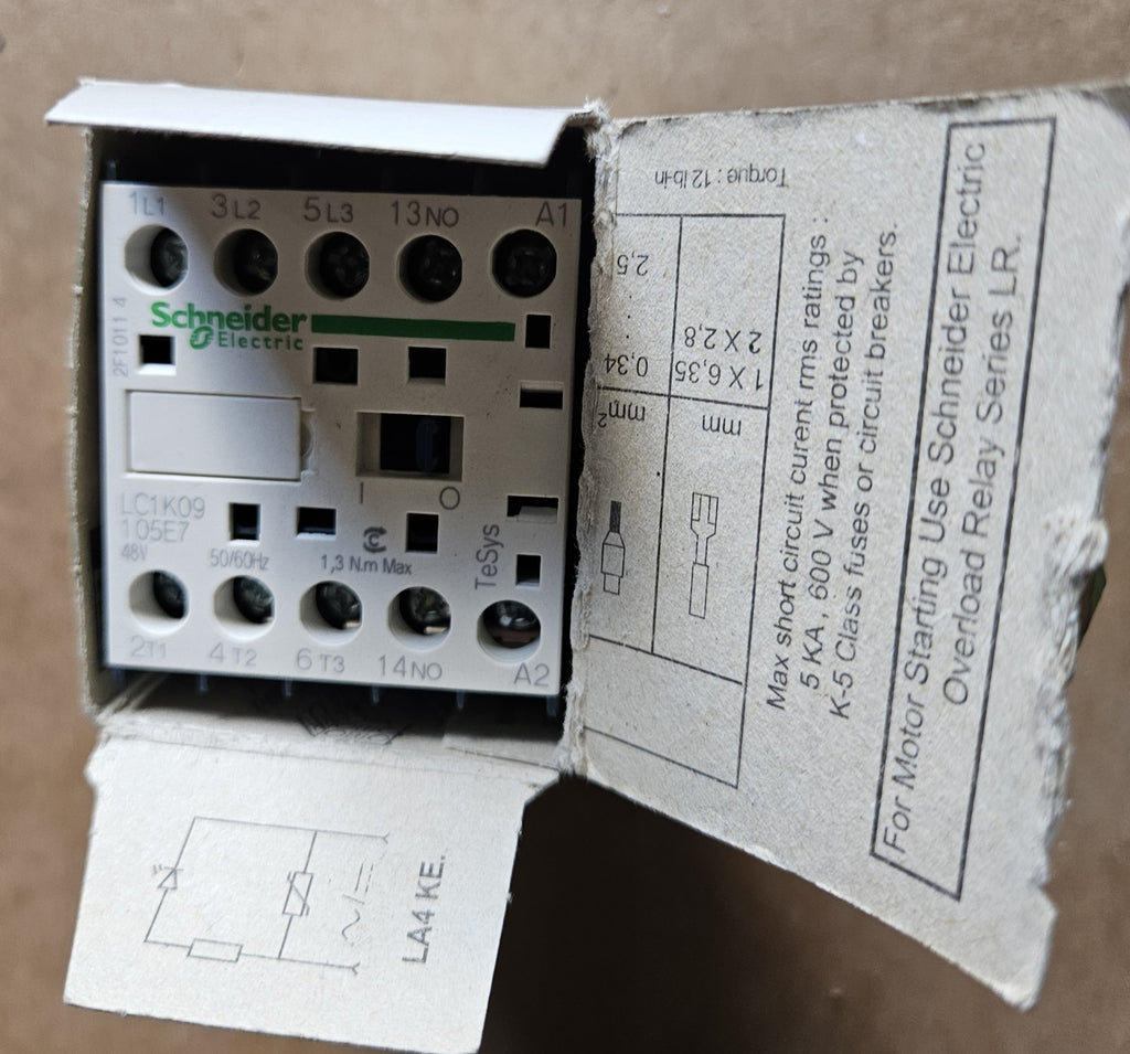 Telemecanique LC1K09105E7 049040 Schütz 48V 50/60Hz, 4KW, Neu/ovp L, New In Box