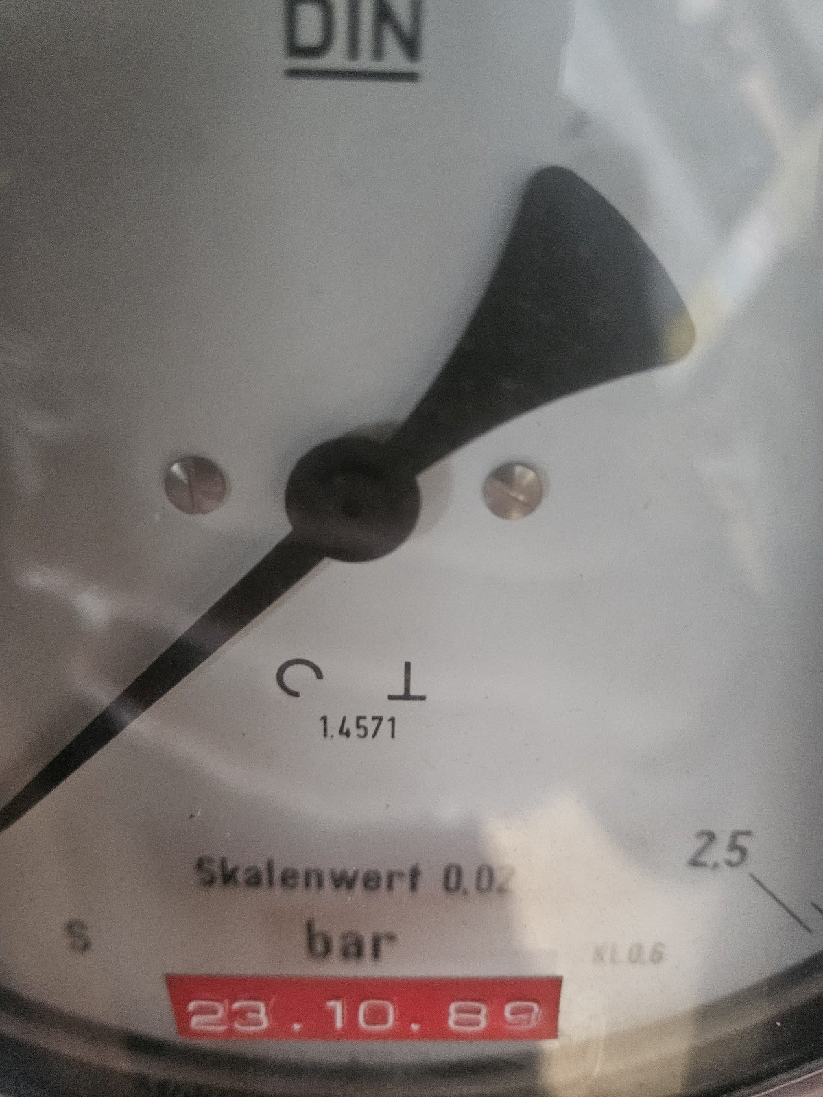VDO Sicherheits Manometer Edelstahl, 0...2,5bar, Skalenwert 0,02bar Neu/ovp New