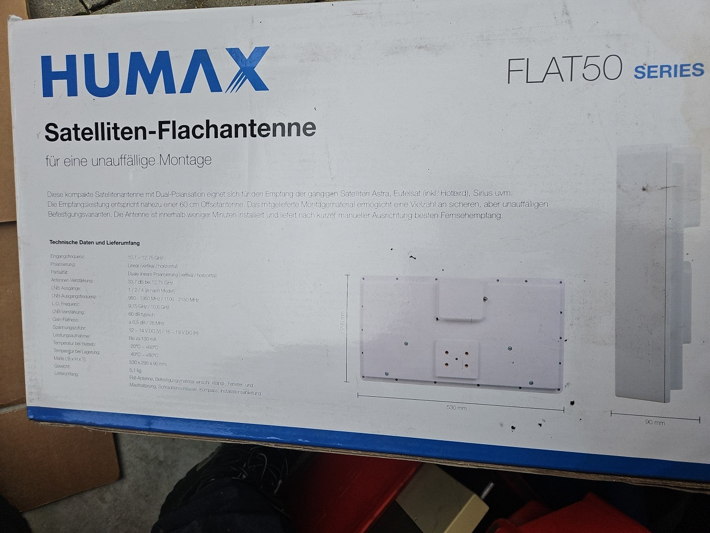 Humax  Flat50 Sat Flachantenne E2550 Satelliten-Flachantenne Neu/ovp Twin LNB