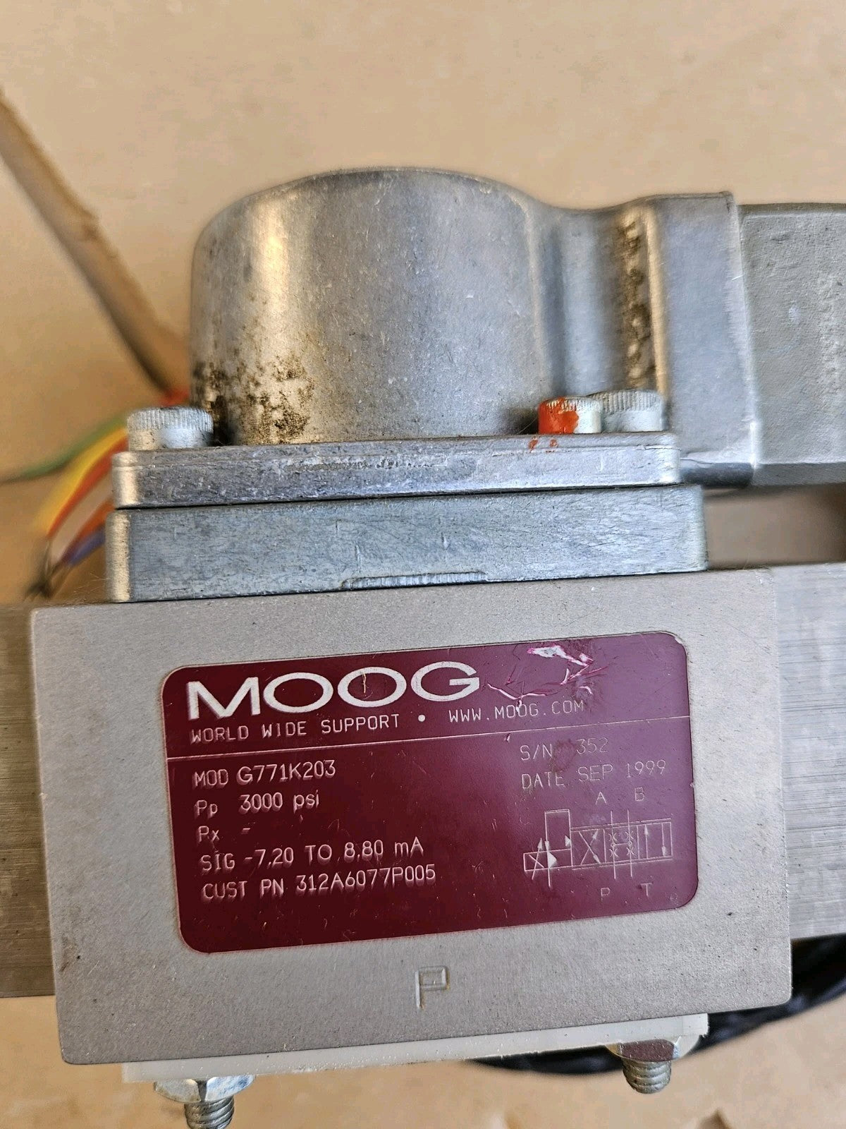 MOOG G771K203 FLOW SERVO CONTROL VALVE GE 312A6077P005, New Nos  Unused Neu