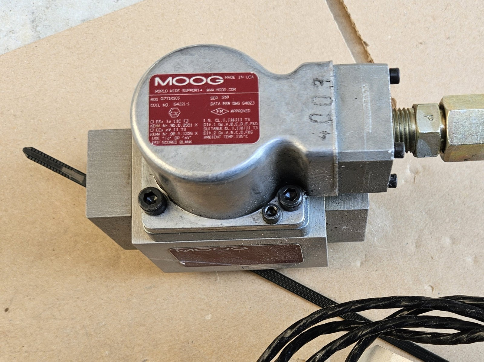 MOOG G771K203 FLOW SERVO CONTROL VALVE GE 312A6077 P5, New Nos Ovp Unused Neu