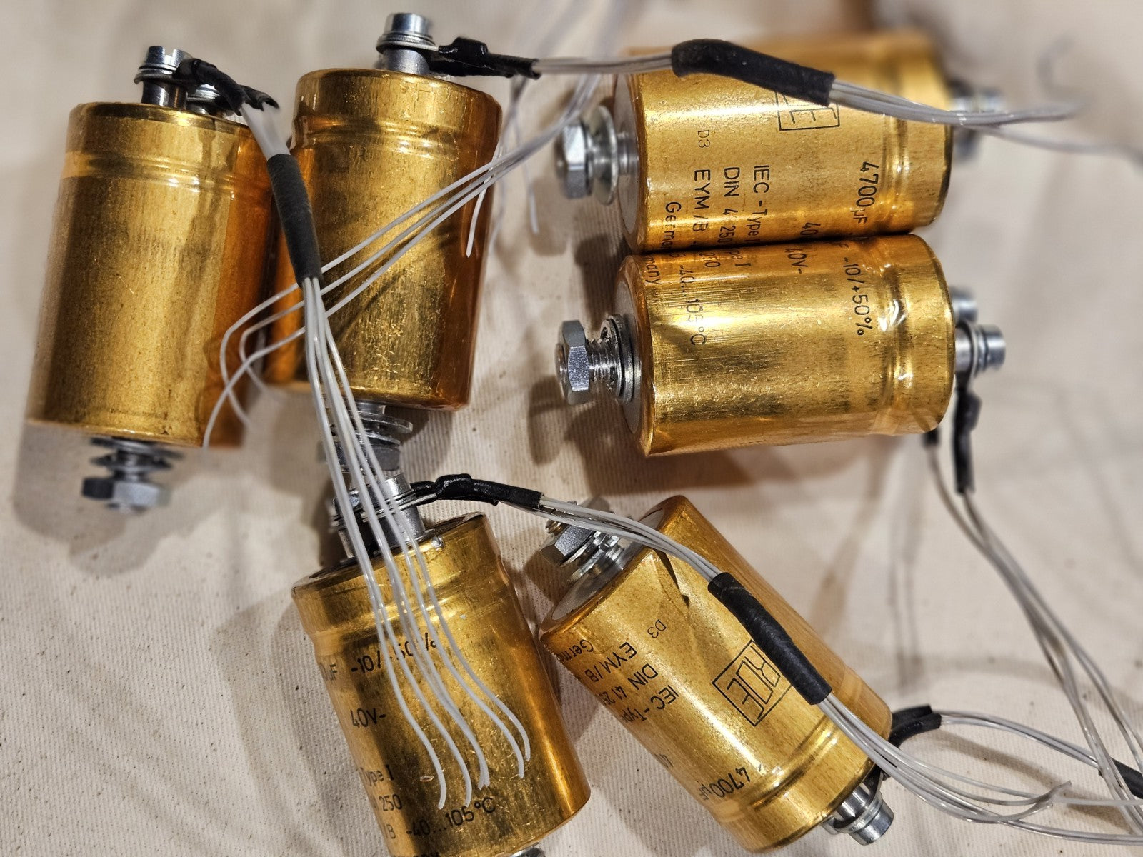 ROE Roederstein Gold 4700µF 40V Condensator, DIN 41 250 EYM/B -40...+105°CTested