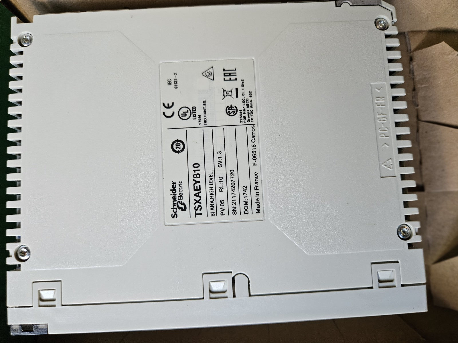 SCHNEIDER Electric TSXAEY810, 3389110876345, Analog Input Module, new in Box 