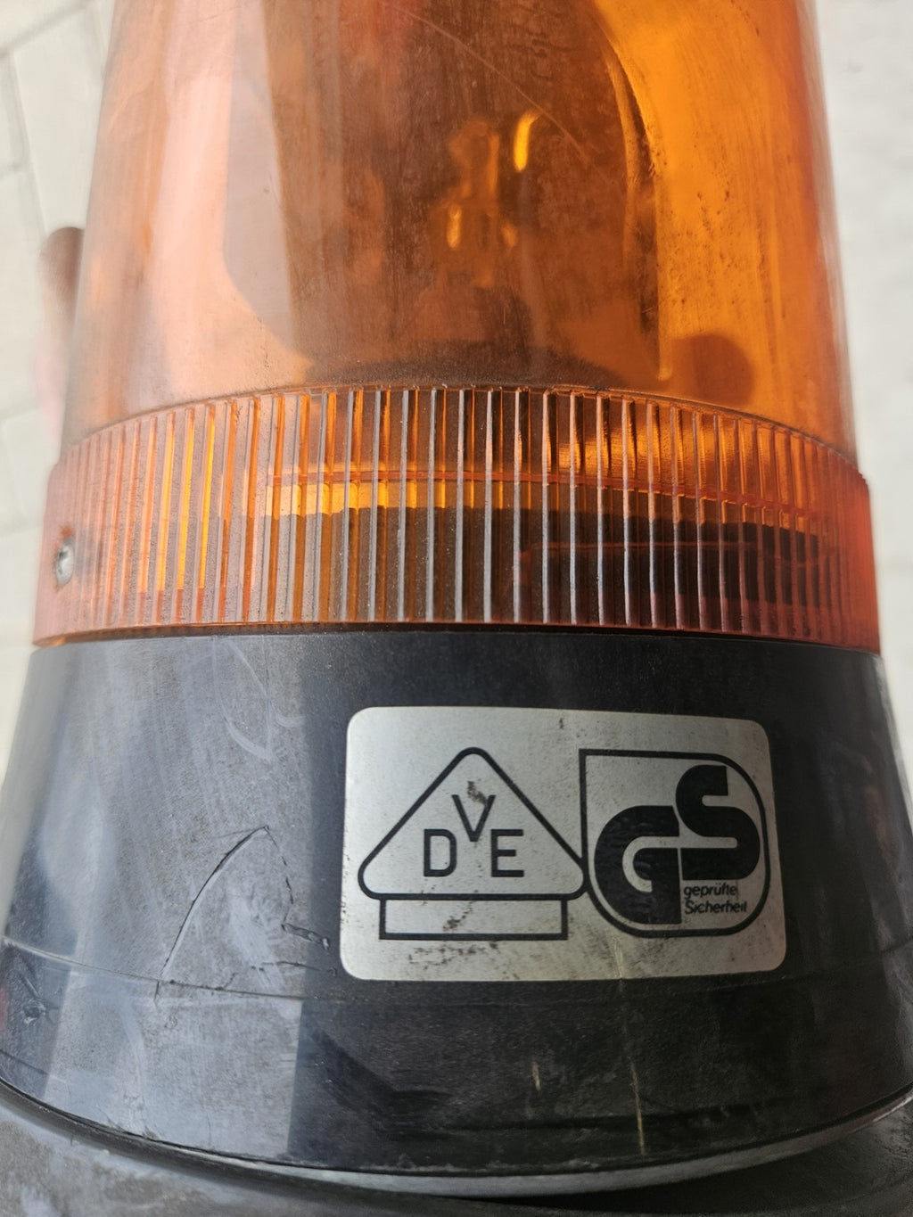 Funke + Huster SLD1, Drehspiegelleuchte 22200403,220V, 55W Used, Fully Working