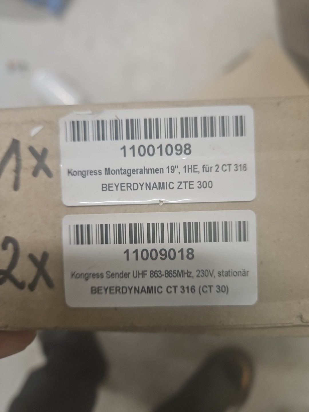 2 x BeyerDynamic ct 316 uhf transmitter mit Rahmen Neu/ovp Unused Nos, Brandnew