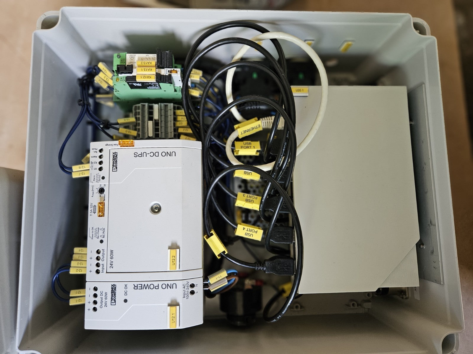 BiiON Industrial Incubator Control Cabinet Enclosure | Phoenix Contact UNO DC-UP
