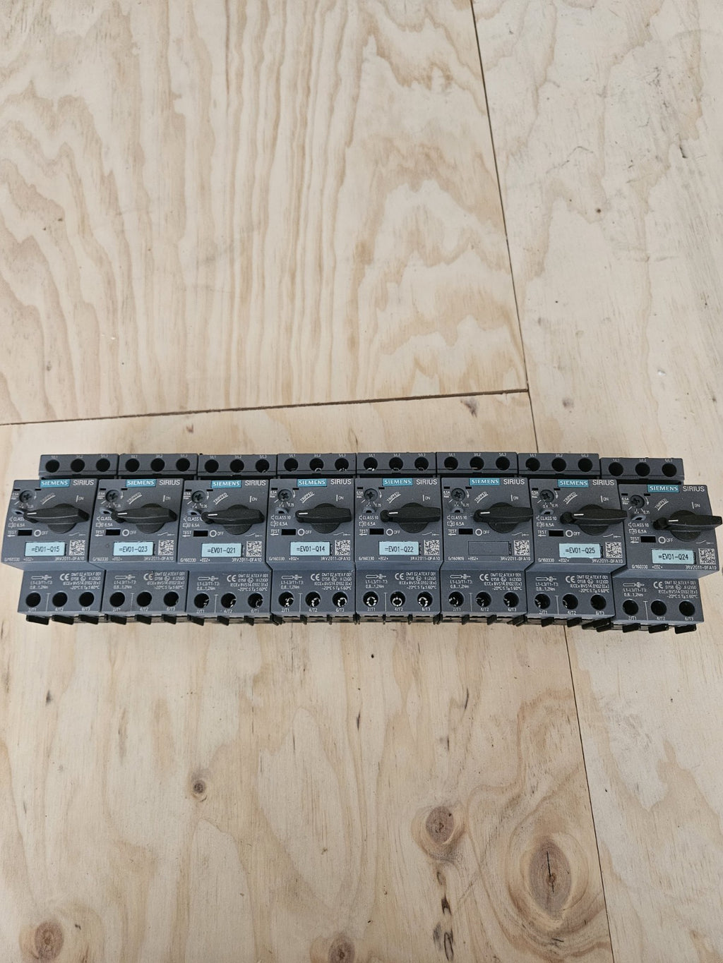 Siemens Dig.Industr. Leistungsschalter 3RV2011-0FA10 IP20 Breaker Switch Neu New