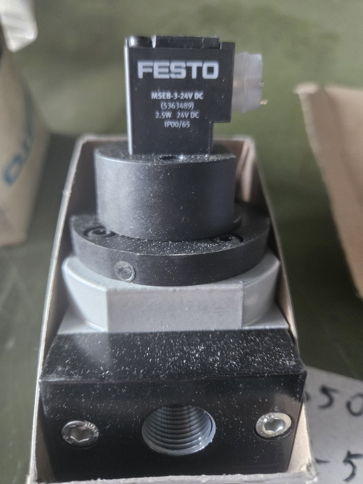 Festo  HEE-3/8-D-MIDI-24 (172941) Einschaltventil On/Off Valve, New In Box, NEU