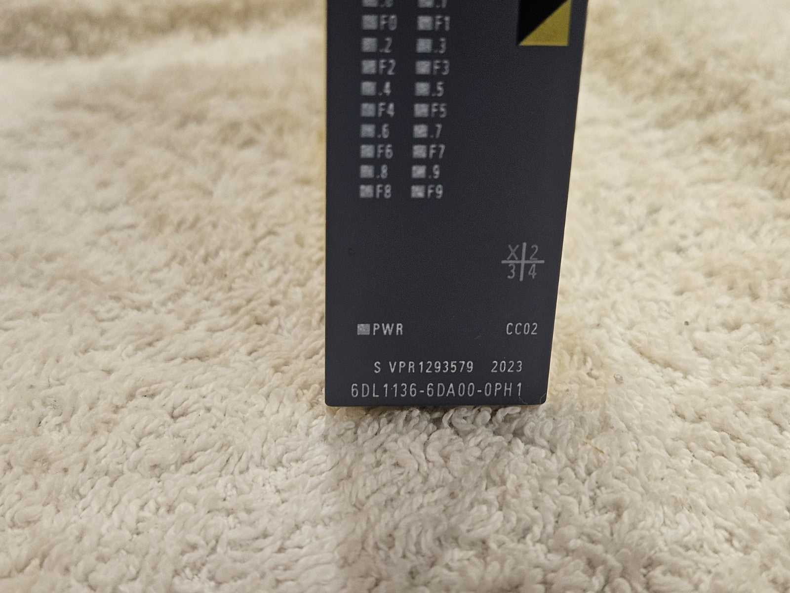 Siemens 6DL1136-6DA00-0PH1  New SIMATIC ET 200SP HA, digital output module NEU