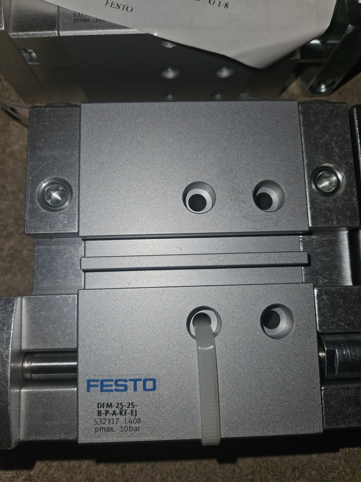FESTO 532317, Führungszylinder  DFM-25-25-B-P-A-KF-EJ, Neu New Unused Unbenutzt
