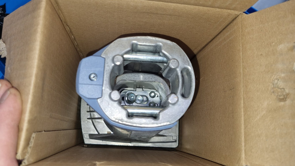 Siemens SAV61P00, S55150-A119, Stellantrieb Actuator, 1100 N, 40 Mm, AC/DC 24 