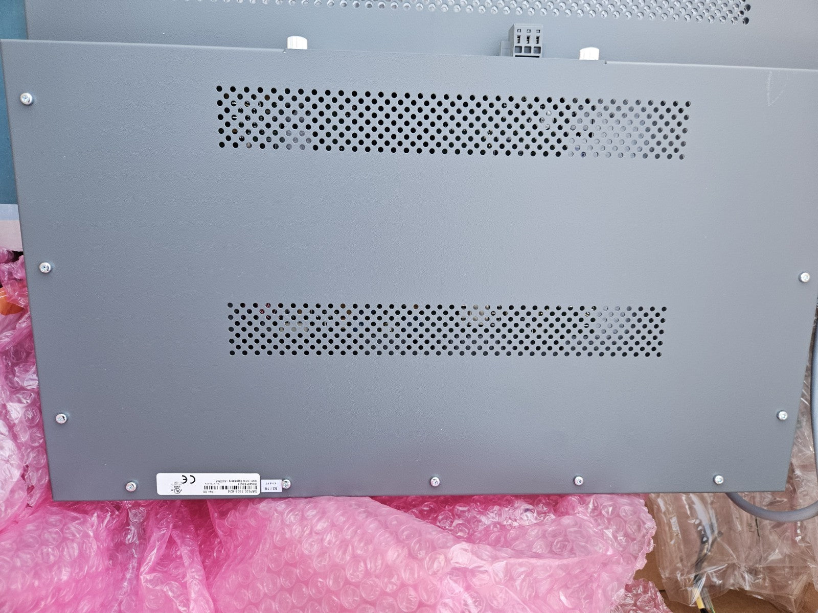 B&R Automation Panel Touchscreen 5AP920.1906-K24 Rev. D0, New In Box, Unused NEU