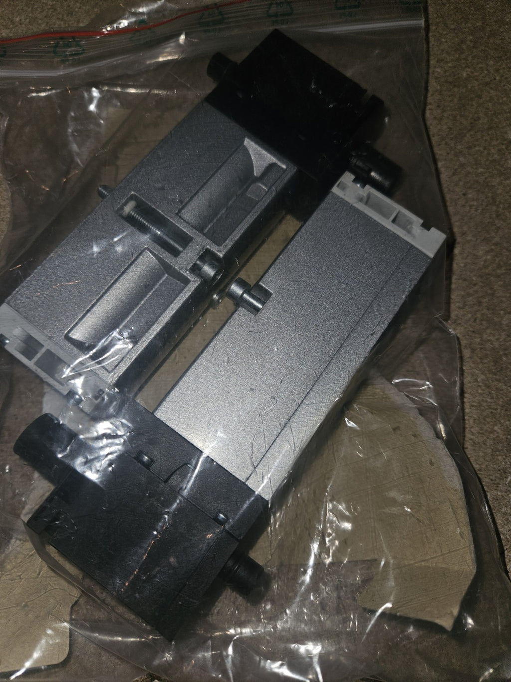 FESTO VSVA-B-M52-MZTR-A1-1T1L 8033022, Solenoid Valve, Neu New Unused sealed