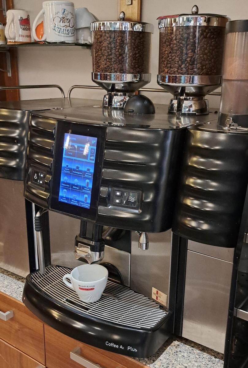 Schaerer Coffee Art Plus Touch, 12,5L Milchkühler und SCAP Choco.TOP Gastro/Café