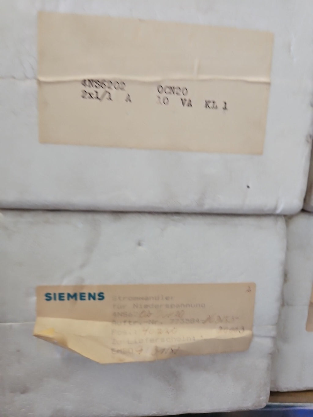 Siemens 4NS6202-0CN20, 2x1/1A,10VA Stromwandler für Niederspannung Converter NEW