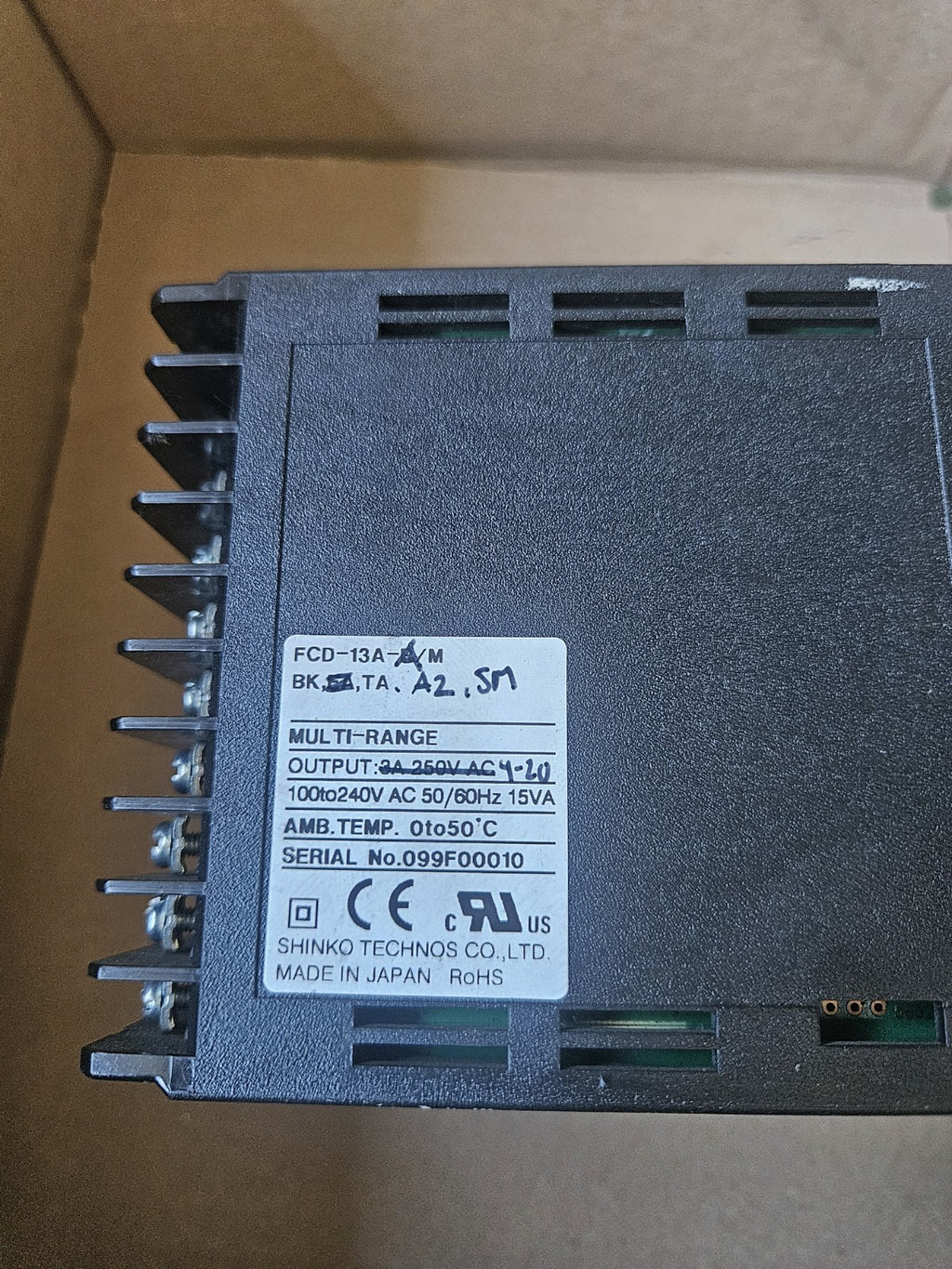 Shinko FCD-13A-A/M BK.TAA25M Serial 099F00010 Controller Neu New  Unused