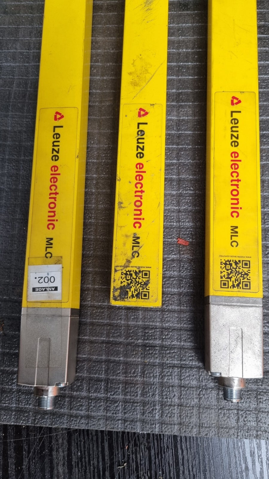 1 x LEUZE MLC500T20-1200 and 2 x  LEUZE MLC520R20-1200 , used, working condition