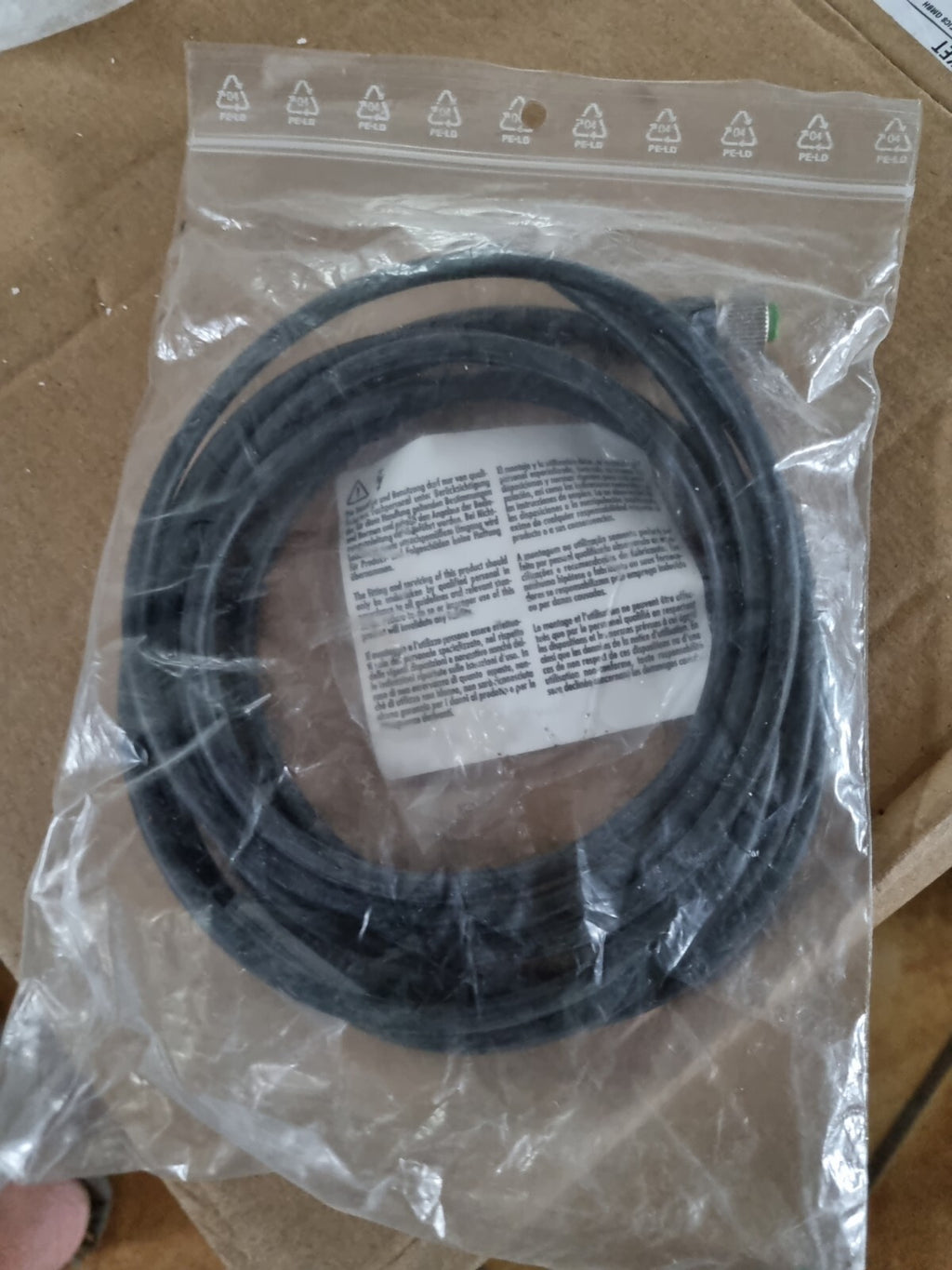 MURR ELEKTRONIK 7000-12221-6240300 / 7000122216240300 (BRAND NEW)
