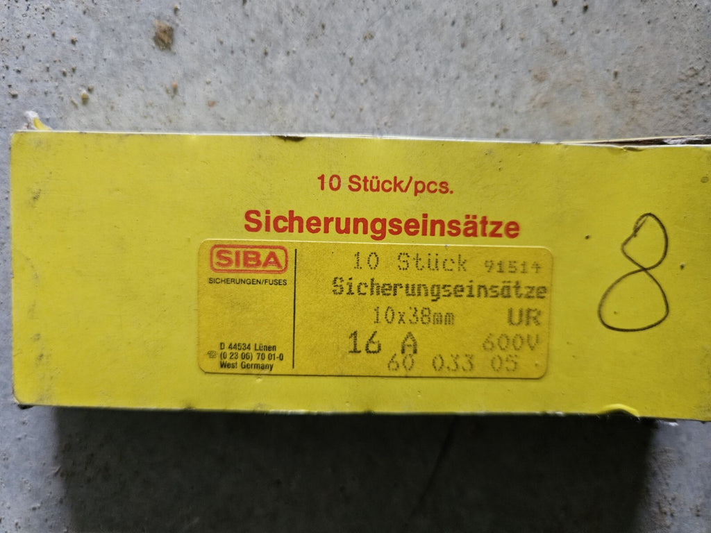 Lot 8 x SIBA 60 033 05 16A DMI Fuse 600V Ultra Rapid 6003305 60-033-05 New Neu