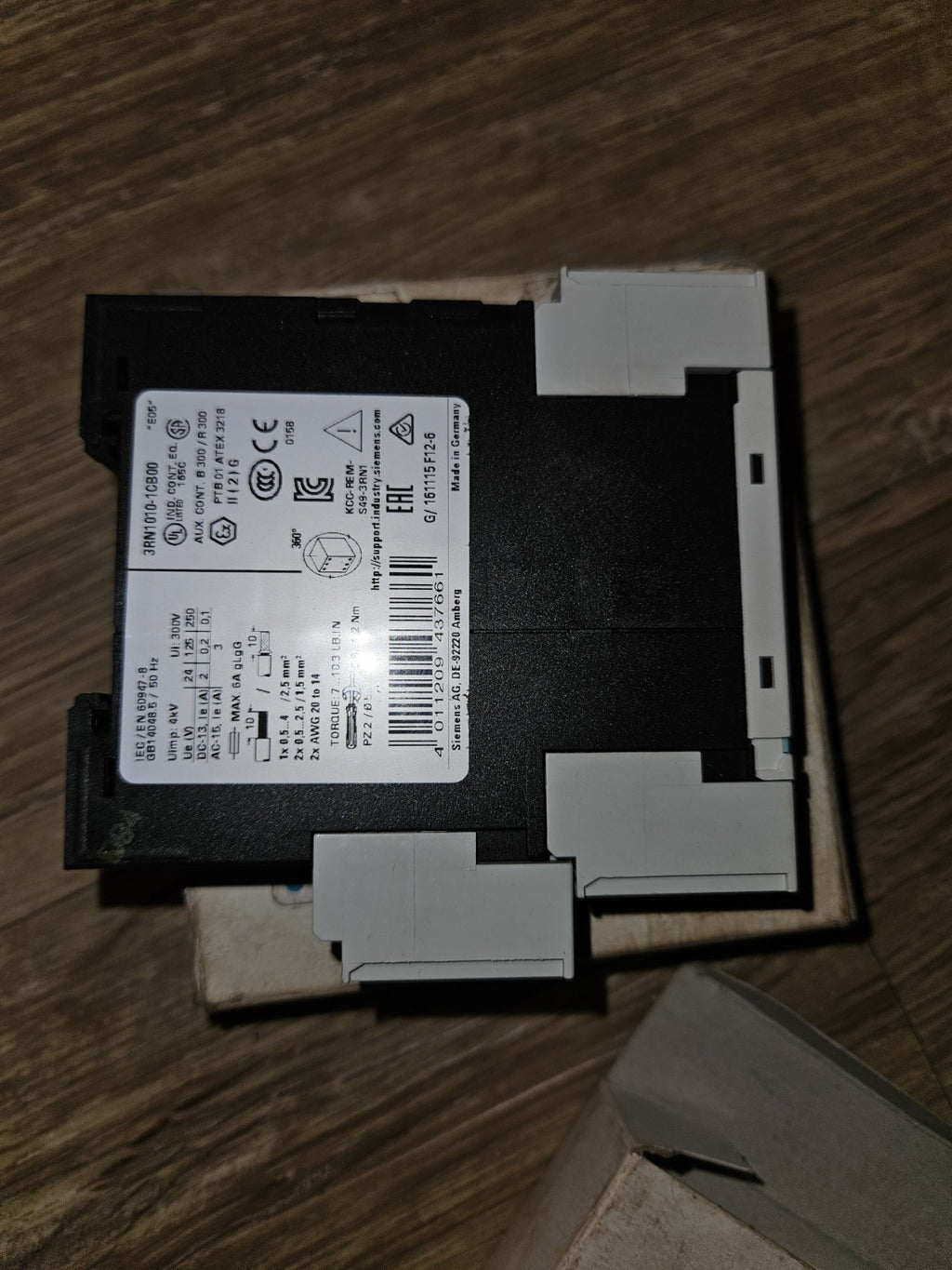 1 x New Siemens Thermistor Motor Protection Relay 3RN1010-1CB00, Neu/ovp, Unused
