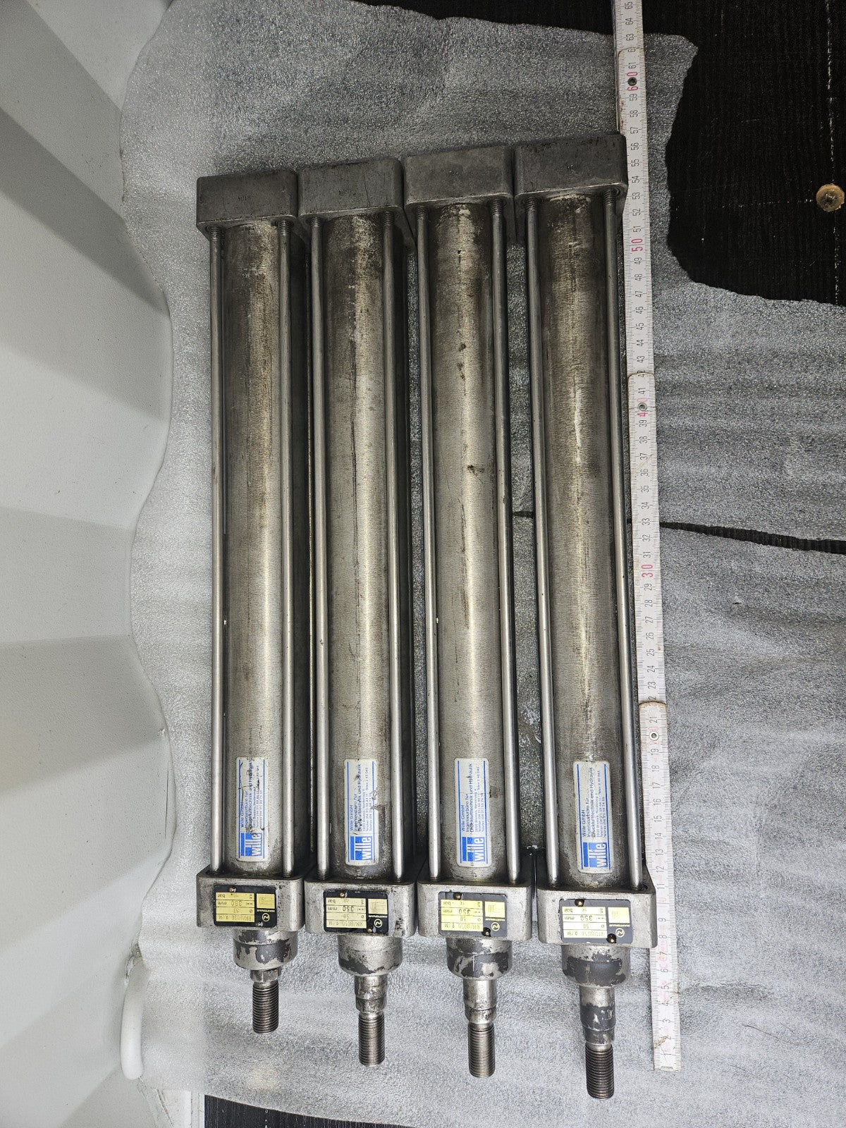 Martonair RM/8050 R/M Pneumatic Cylinder 16bar Hub 350mm, Durchmesser 50mm Used
