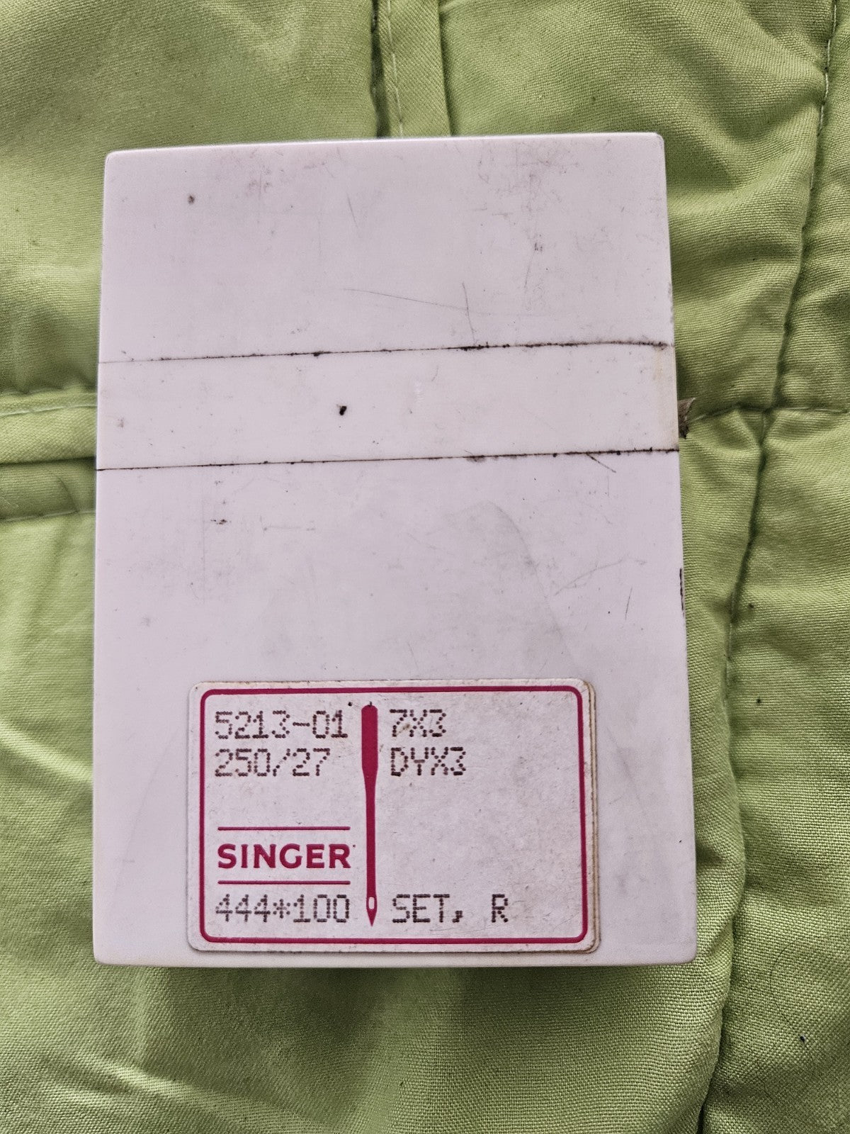 100 x Singer Needles 5213-01, 250/27, 7X3 DYX3, For Heavy Sewing Machine, Nos