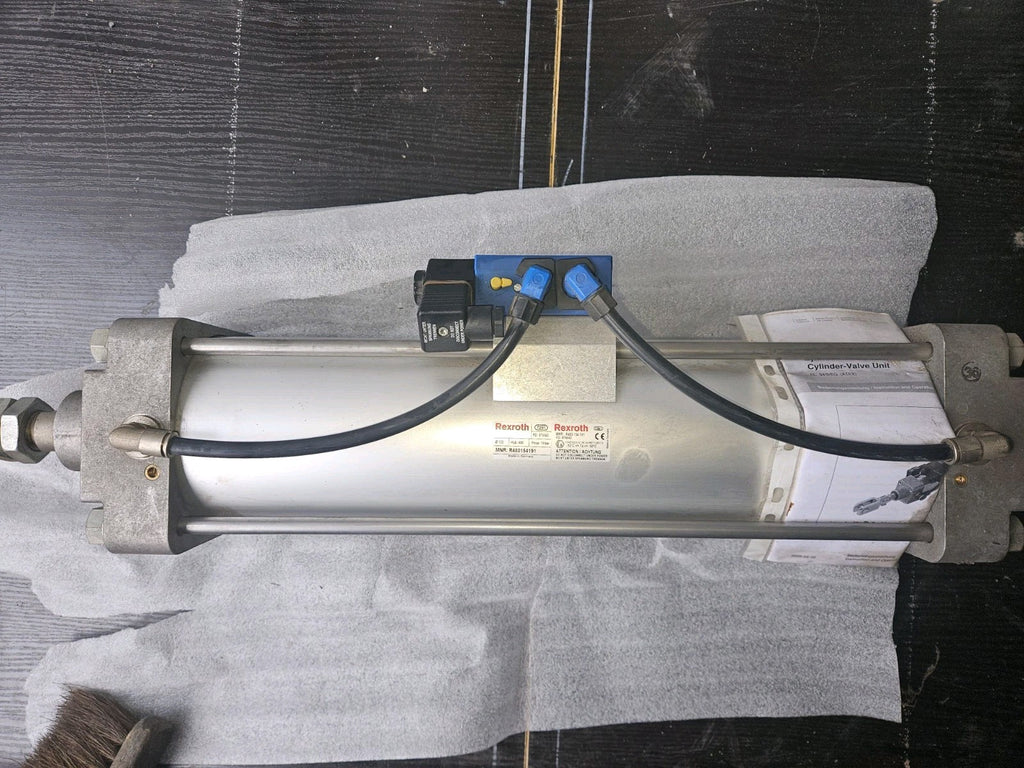 1 x New, unused Rexroth HYDRAULIC Cylinder 10barMNR: R480154191, Ø125, Hub 400