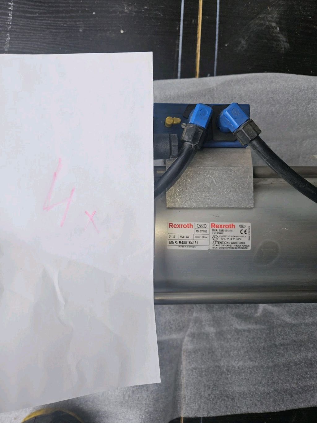 1 x New, unused Rexroth HYDRAULIC Cylinder 10barMNR: R480154191, Ø125, Hub 400