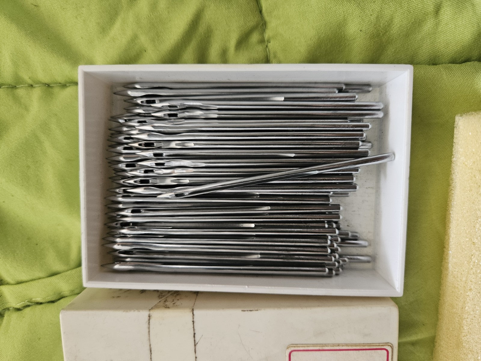 100 x Singer Needles 5213-01, 250/27, 7X3 DYX3, For Heavy Sewing Machine, Nos