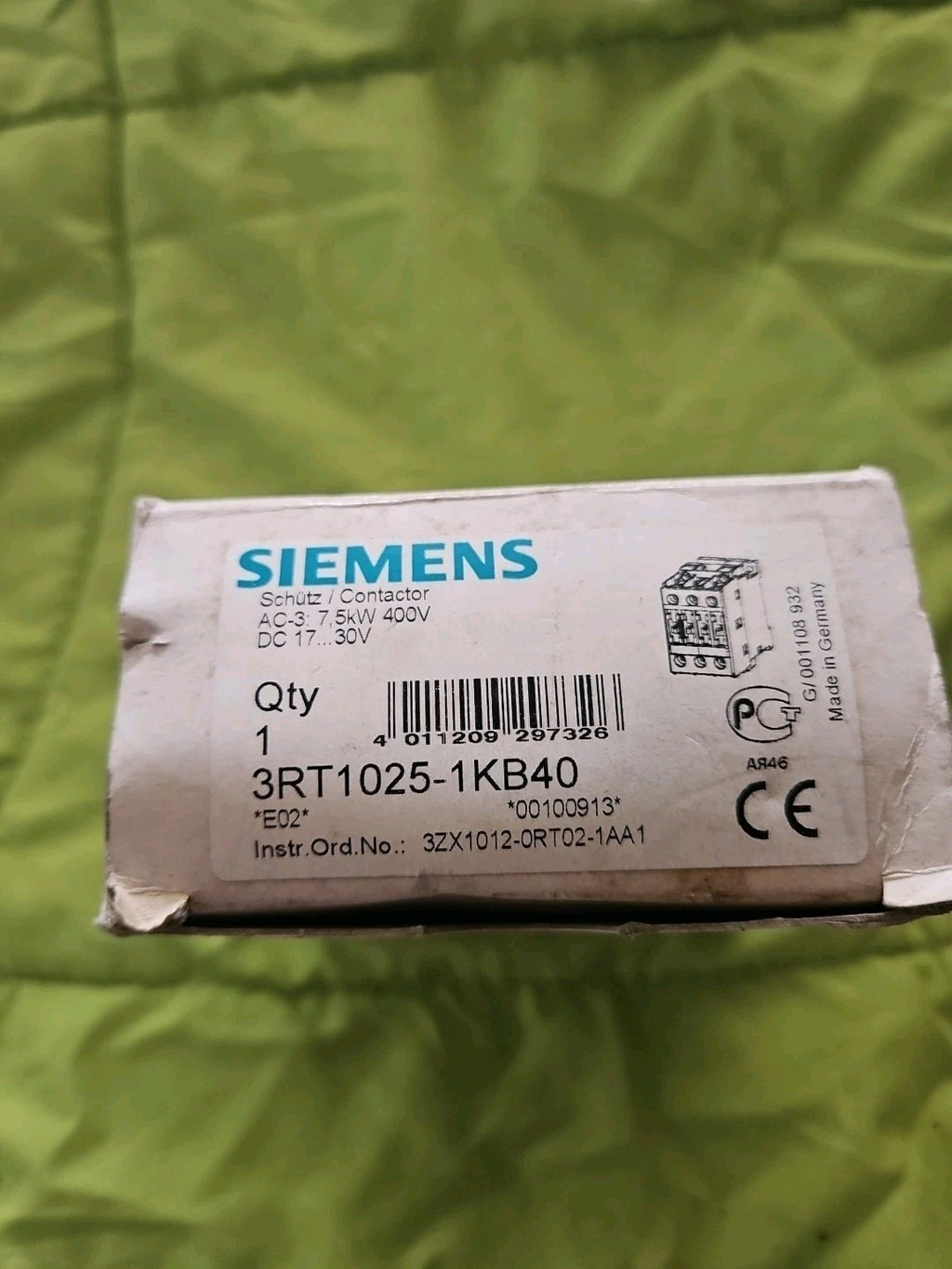 Siemens Sirius Leistungsschütz 3RT1025-1KB40 ( 3RT1 025-1KB40 ), Neu/ovp, Unused