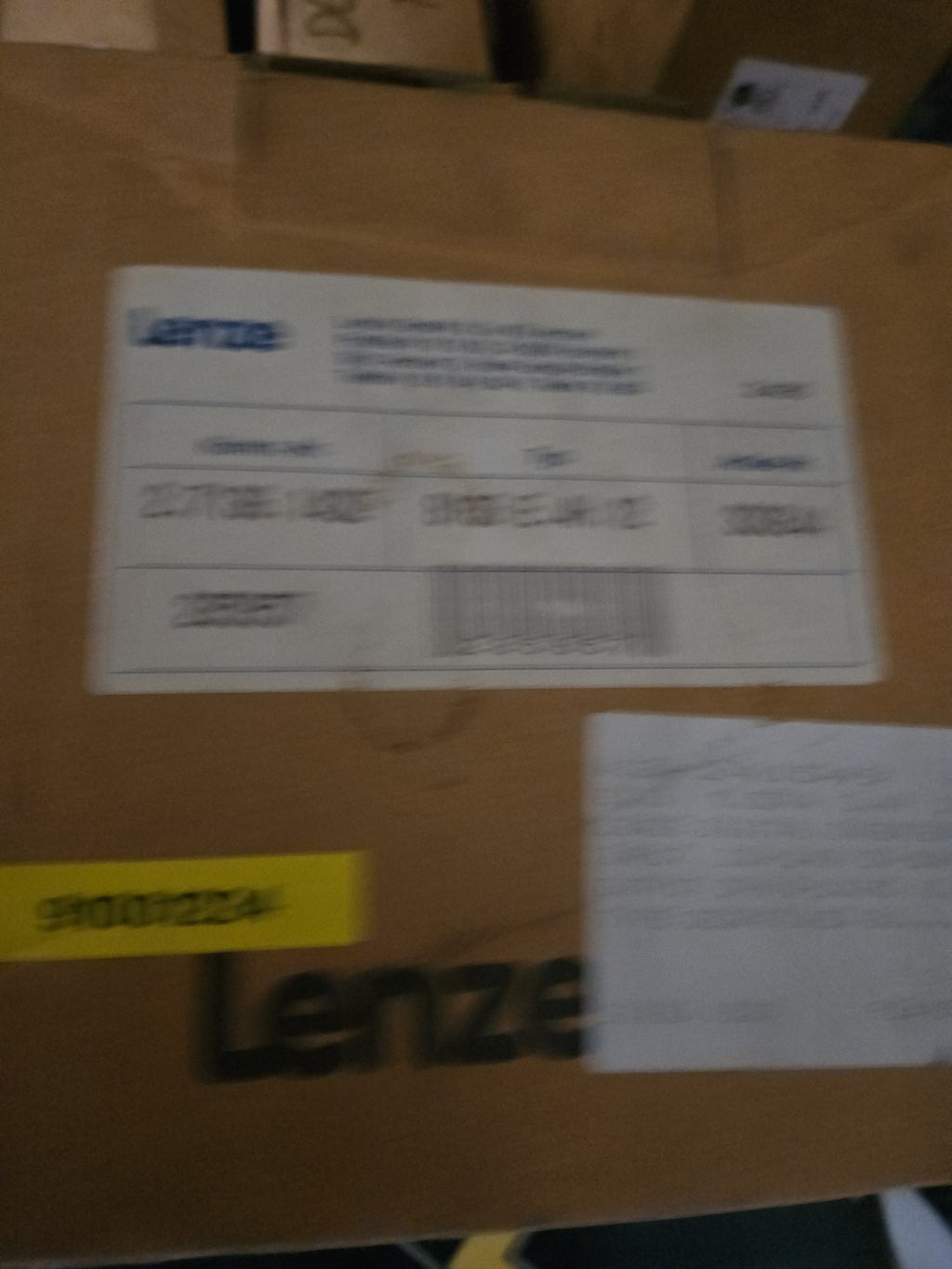 Lenze 8103 E.4B.12 Frequenzumrichter 8100 frequency inverter new in box, neu/OVP
